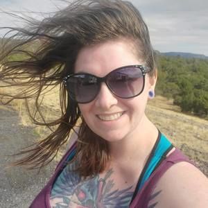 Meet your Posher, Roxanne